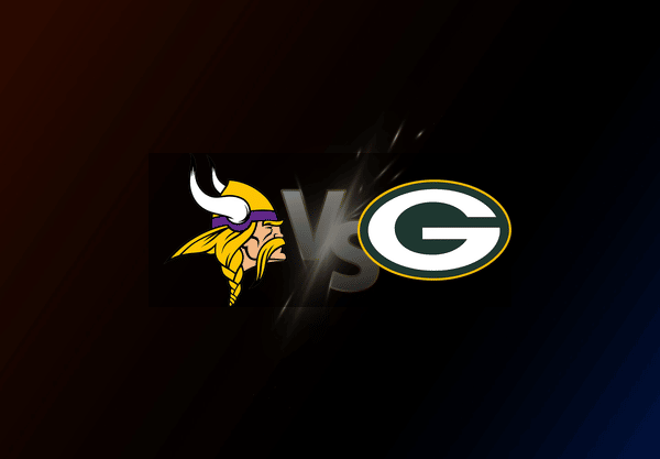 Minnesota Vikings v Green Bay Packers