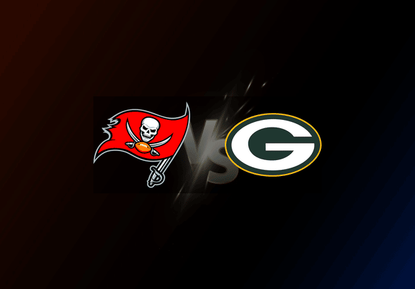 Tampa Bay Buccaneers v Green Bay Packers