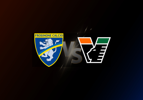 Frosinone v Venezia